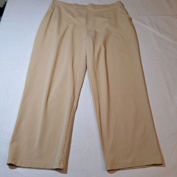 L.L. Bean Beige Tan Cropped Capri Straight Leg Pants Stretch Loungewear Size L - Picture 13 of 13